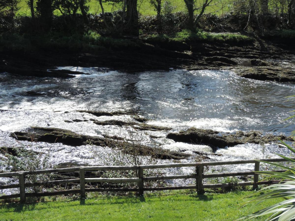 Ouvane Falls Inn Ballylickey Εξωτερικό φωτογραφία
